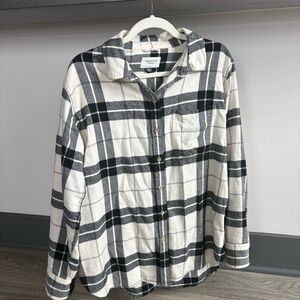 American Eagle, Black & White flannel shirt, size S